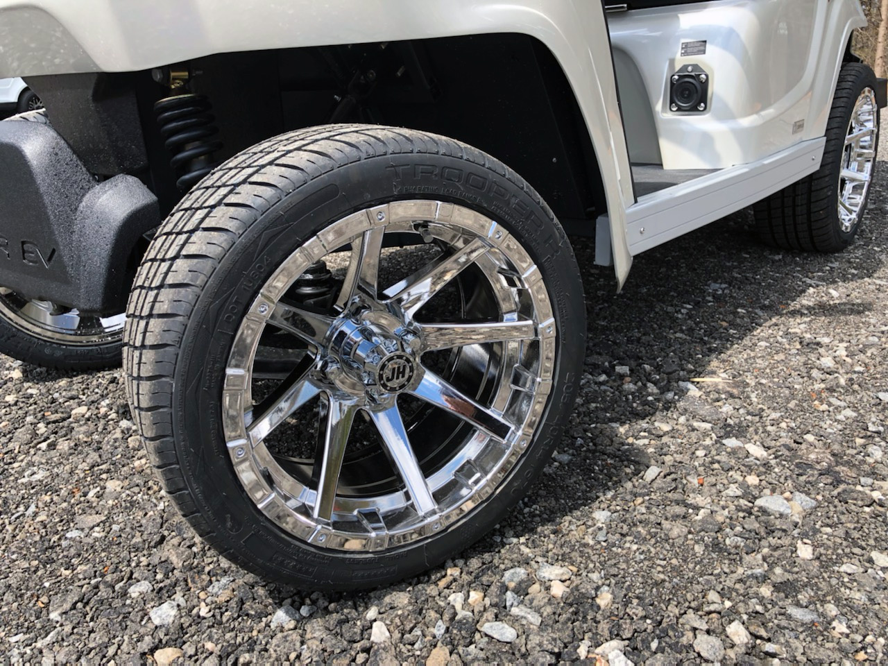 Custom wheel options for Star electric vehicles