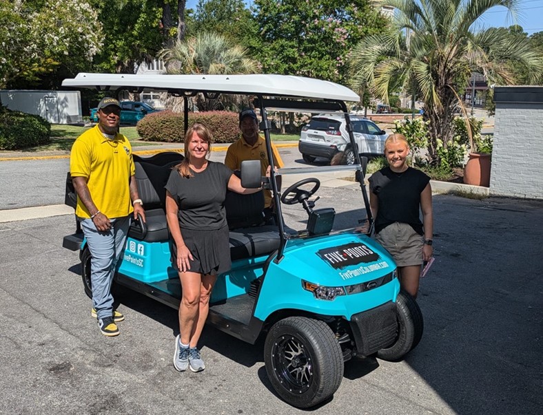 Capella electric cart with extended battery life, independent suspension, and touchscreen dashboard, ideal for efficient long-distance rides in gated communities.